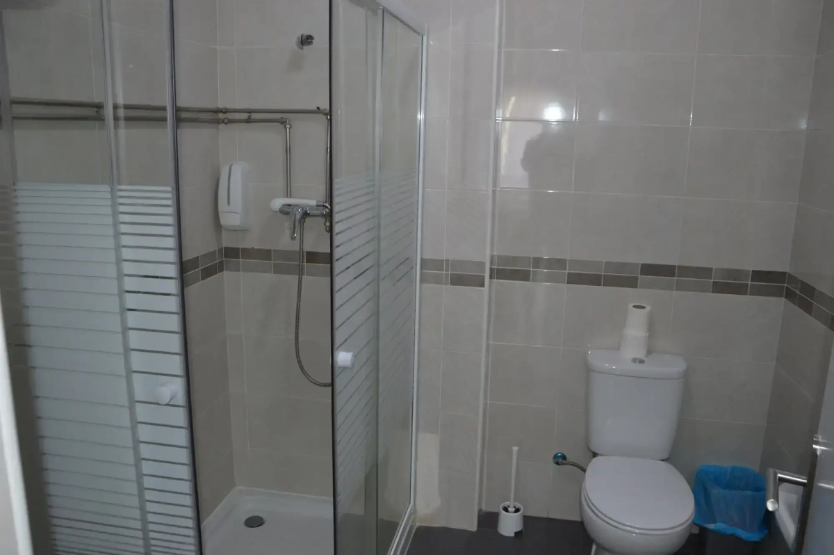 Lx Center Guesthouse