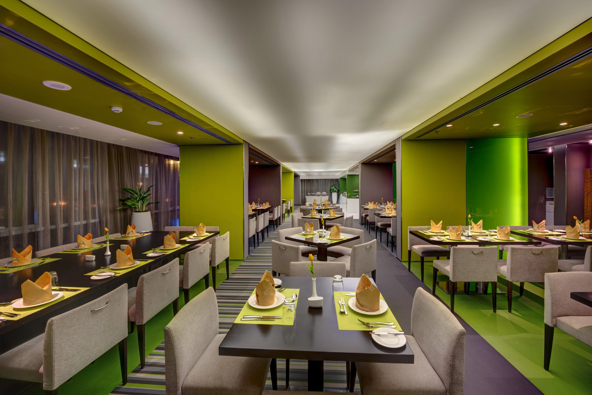 Отель 72 Sharjah