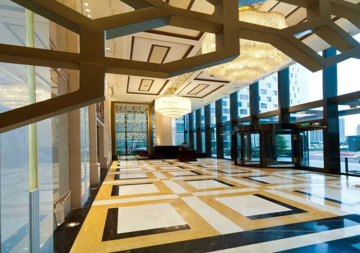 Paramount Gallery Hotel