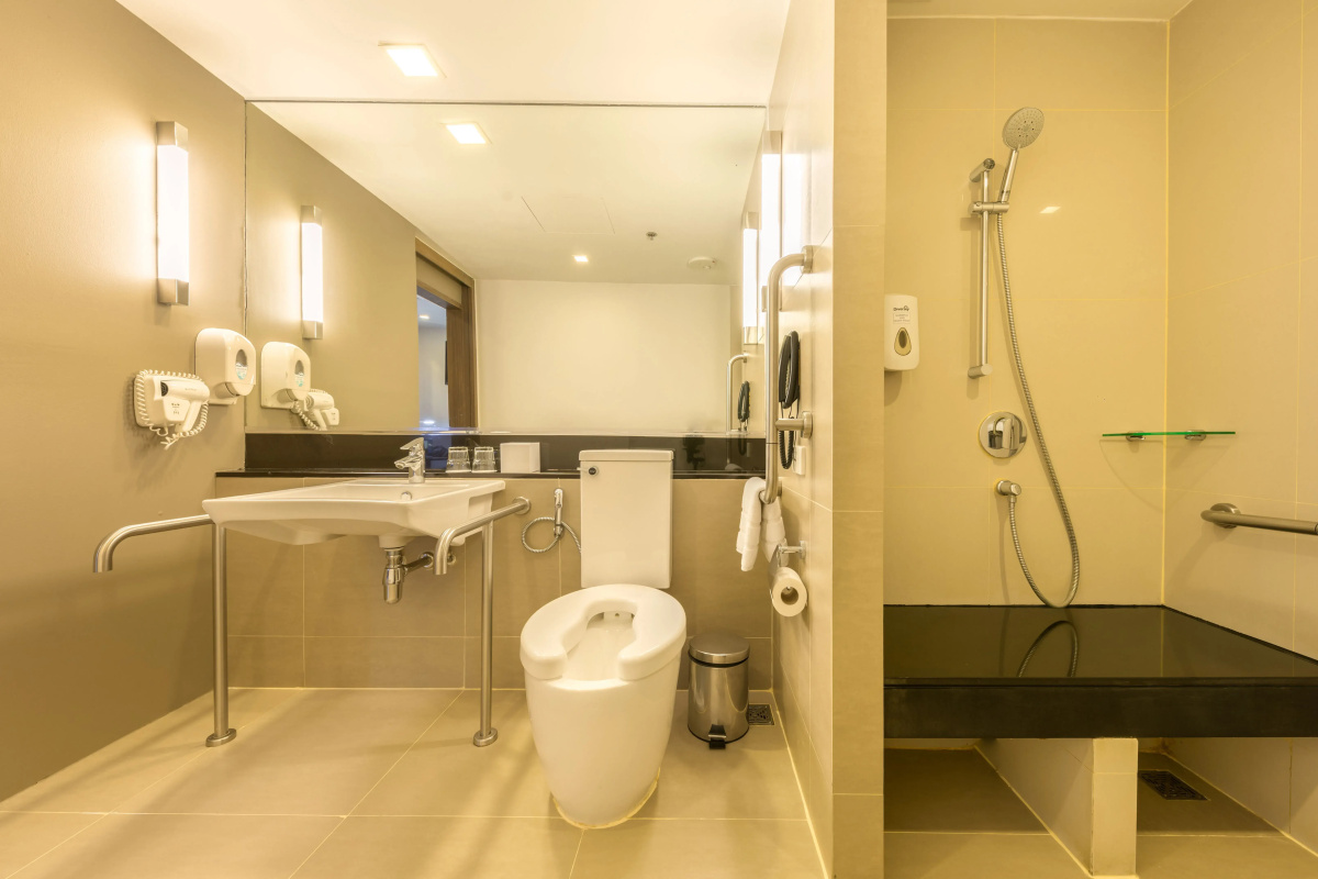 Holiday Inn Express Bangkok Sathorn by IHG
