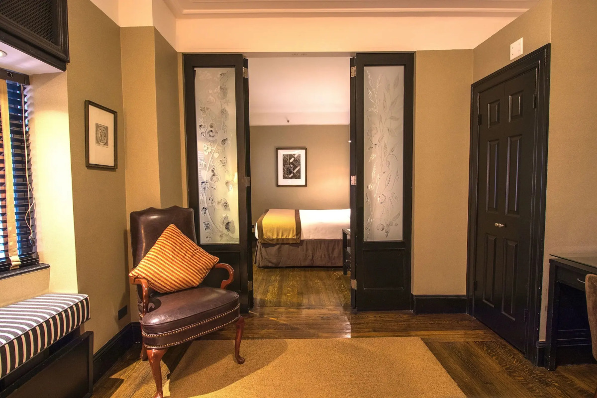 The Mansfield ( Closed)