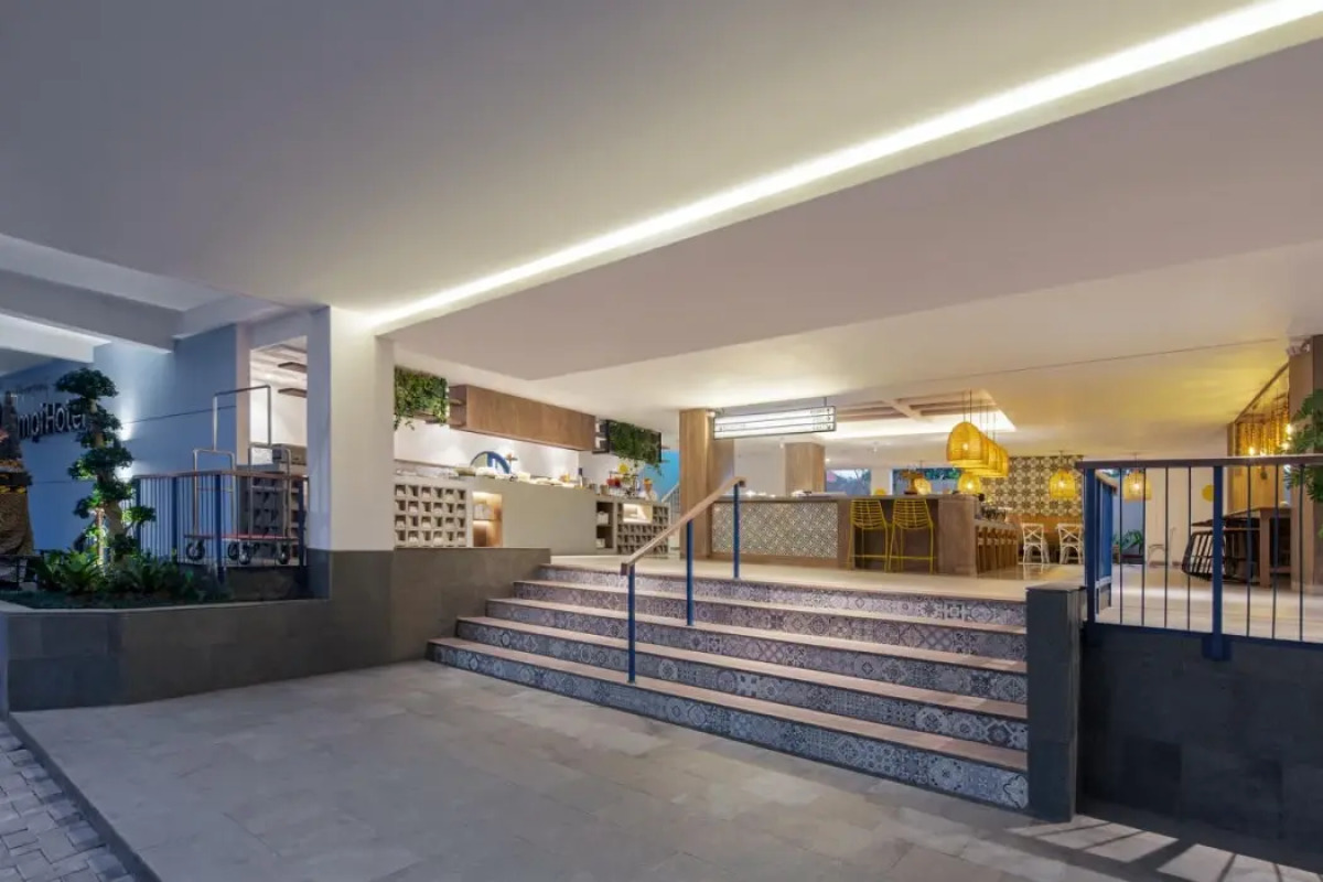 Amaris Hotel Legian Bali