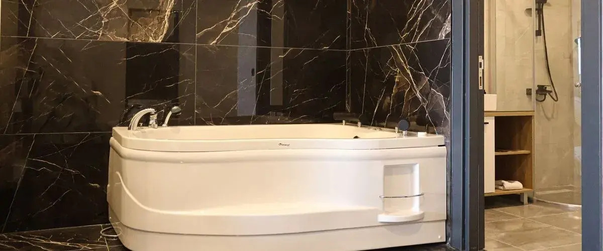 Home Plus Hotel