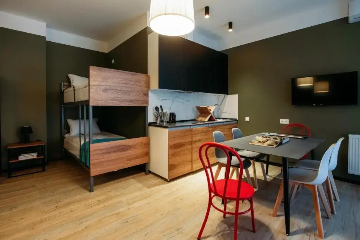 Urban Apartments 116