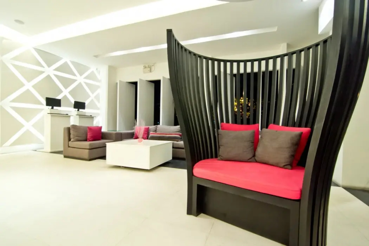 Hotel J Residence
