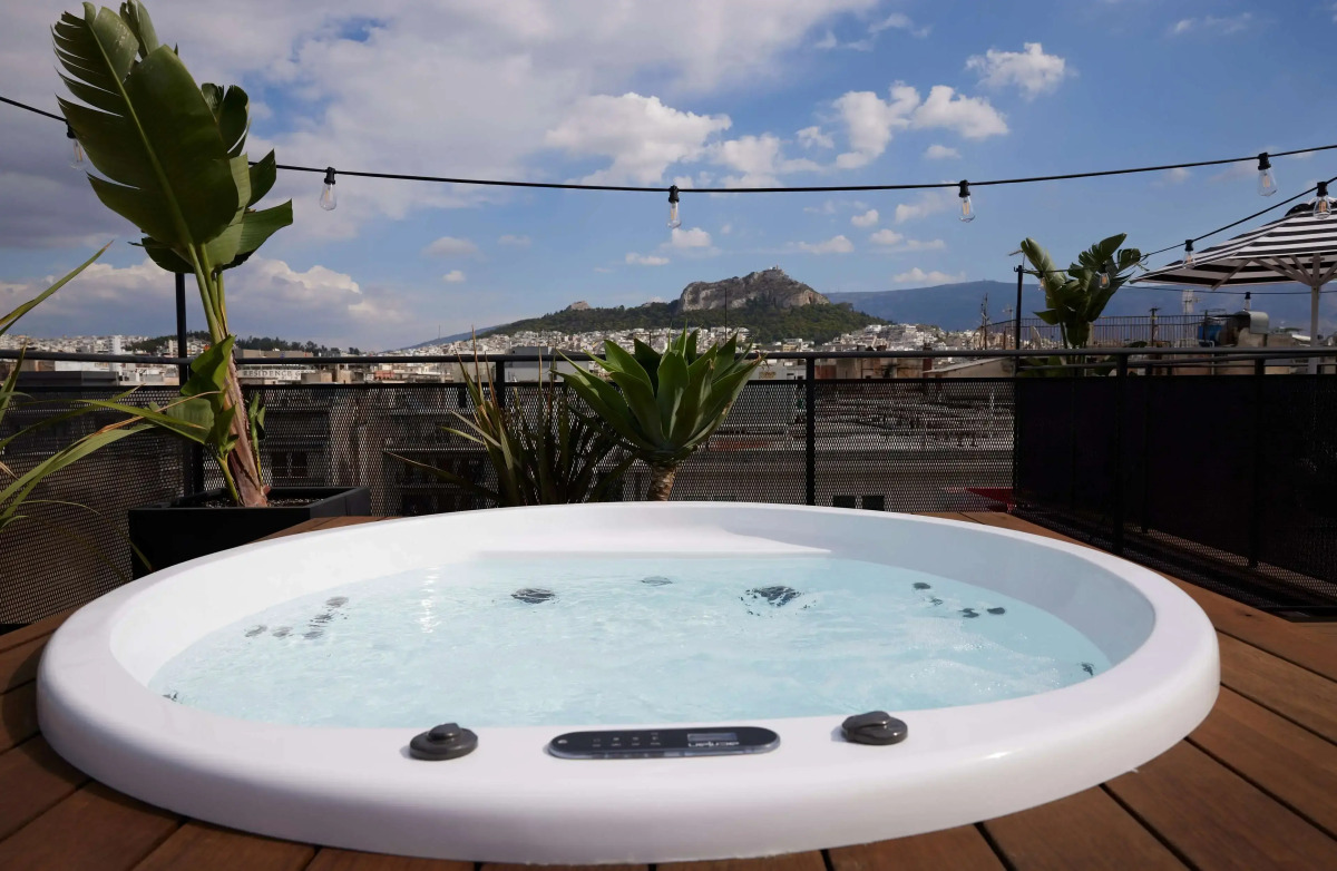 Dave Red Athens Hotel