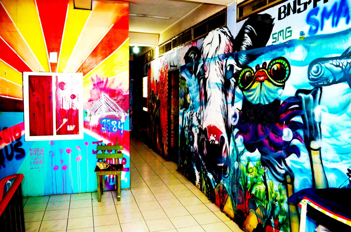 The Overstay Art Hostel