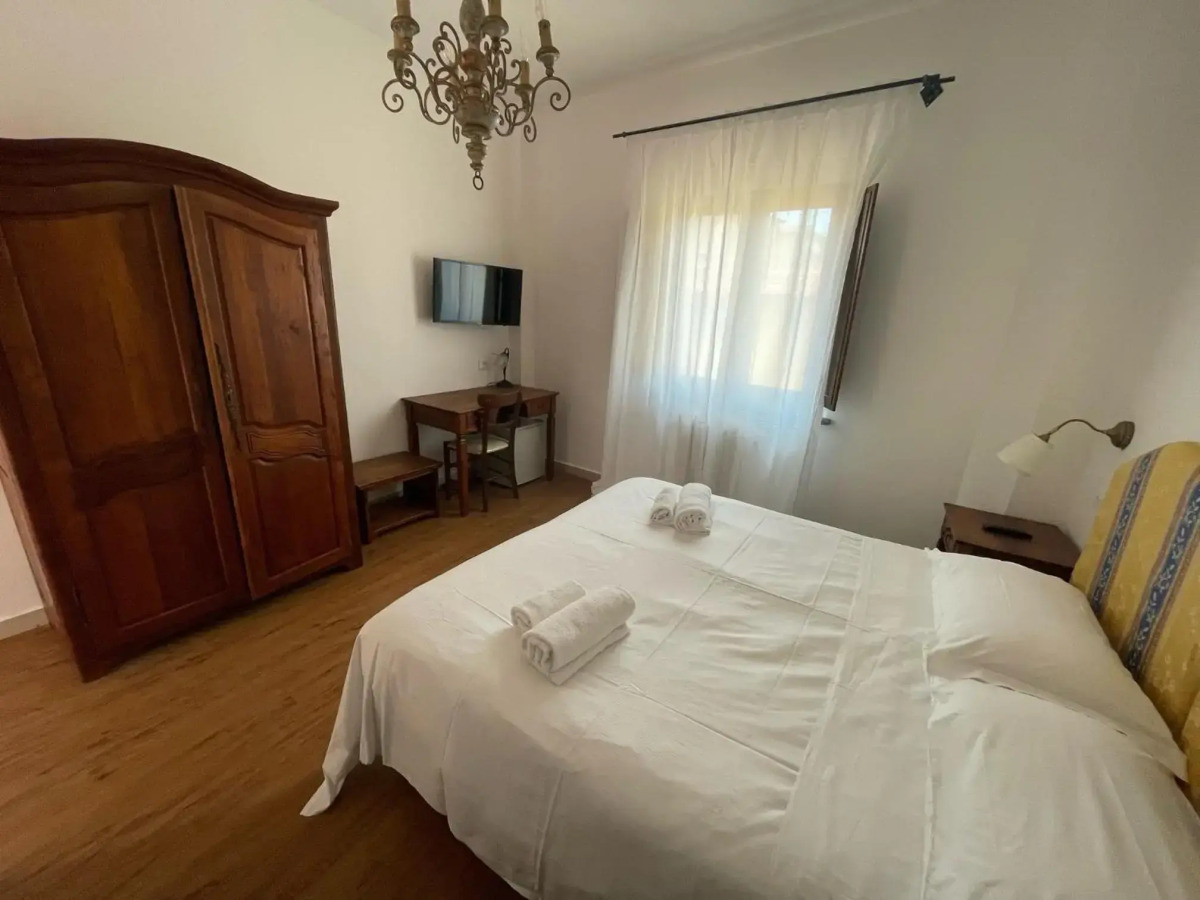 Hotel Caffè Verdi - 24 hours Reception