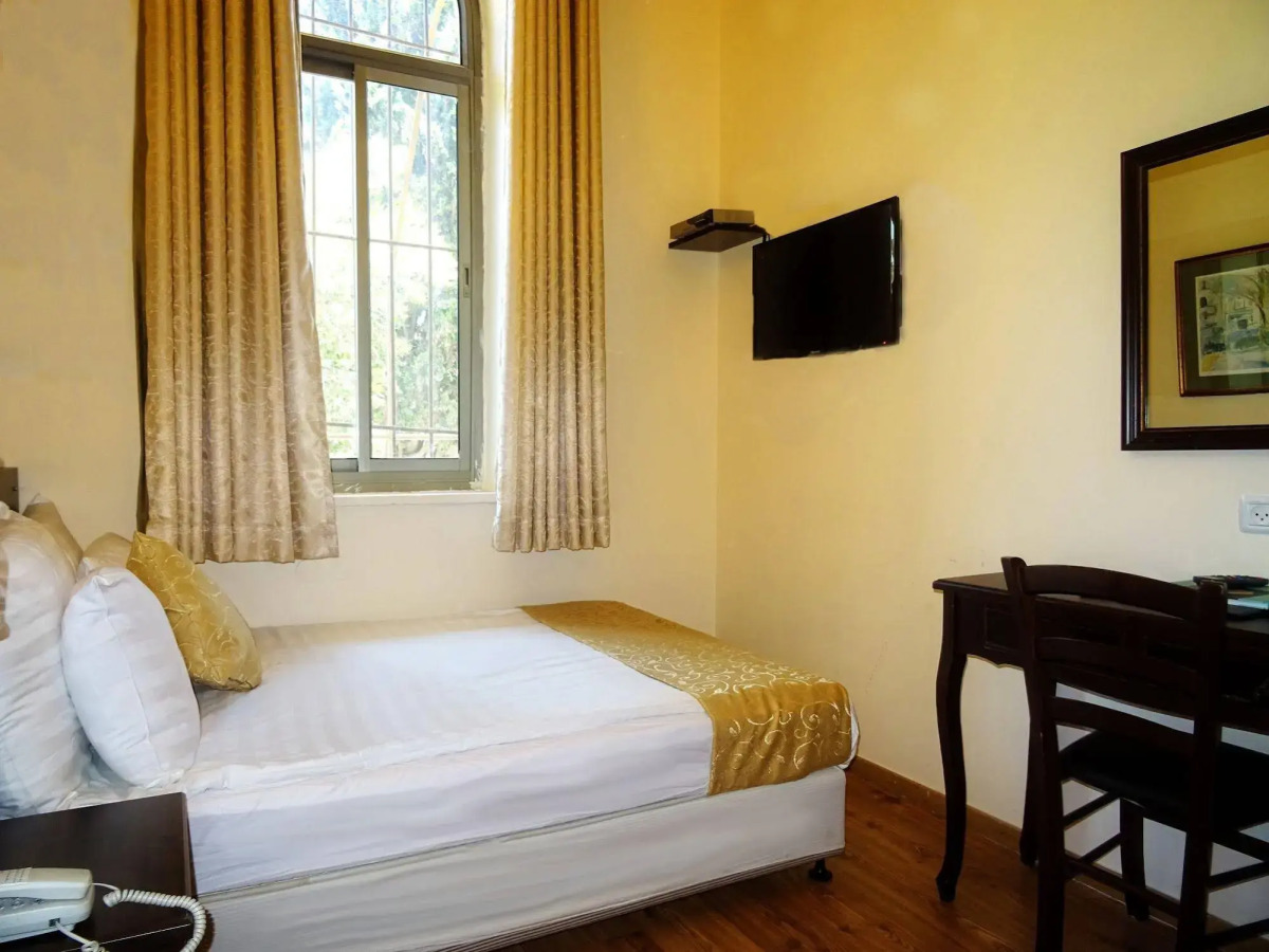 Little House in Bakah