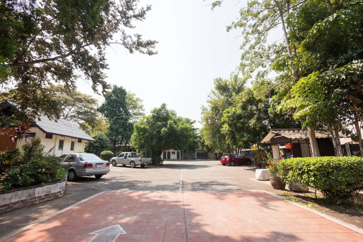 The Beach Garden Resort