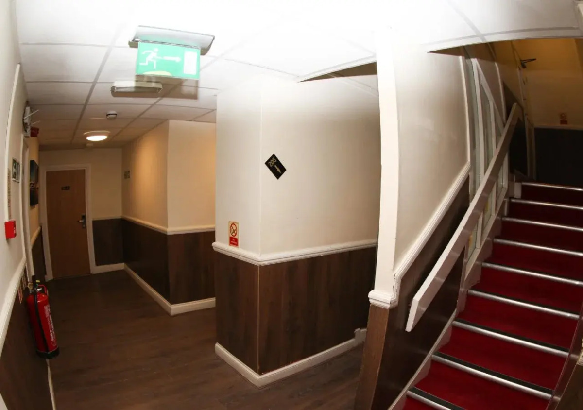 Ascot Hyde Park Hotel