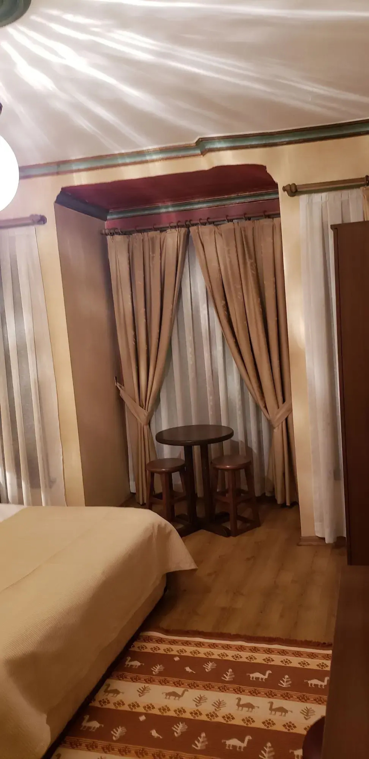 Istanbul Irish Hotel