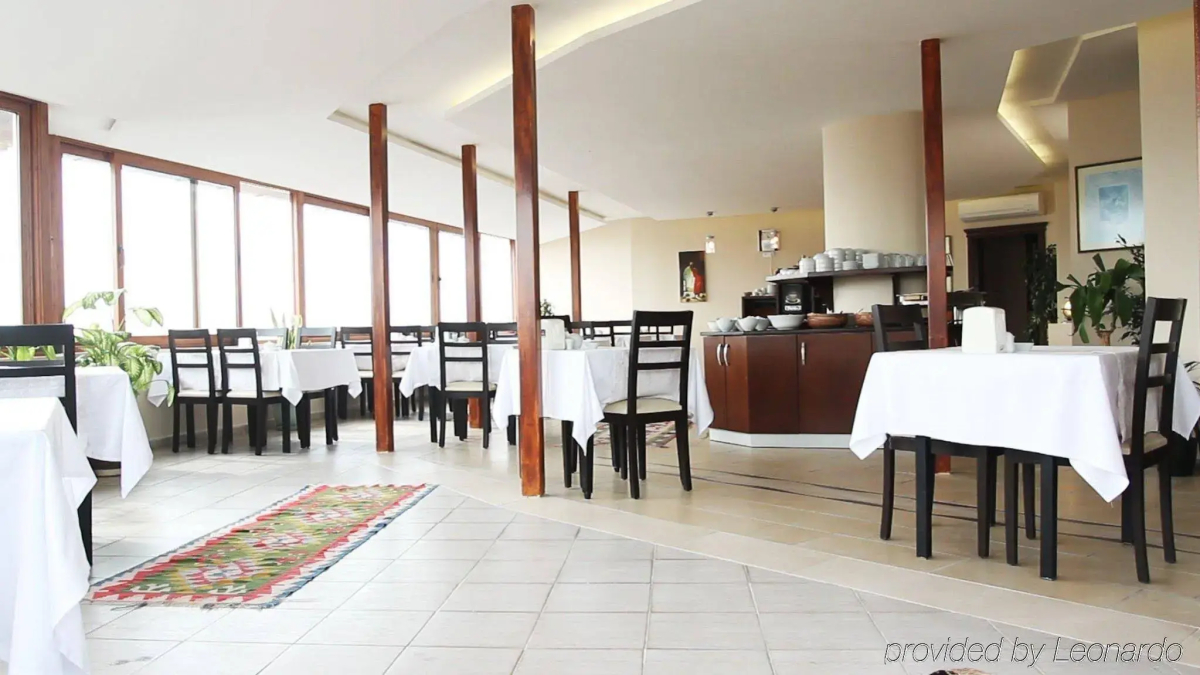 Artefes Hotel Old City