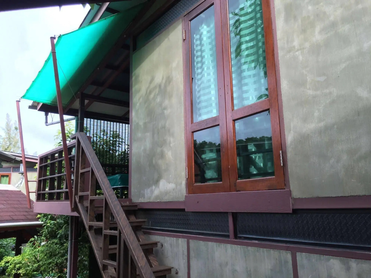 T Star Cottage