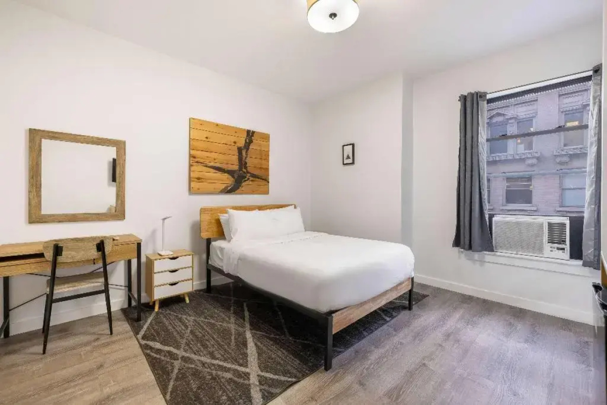 Hotel 27 by LuxUrban