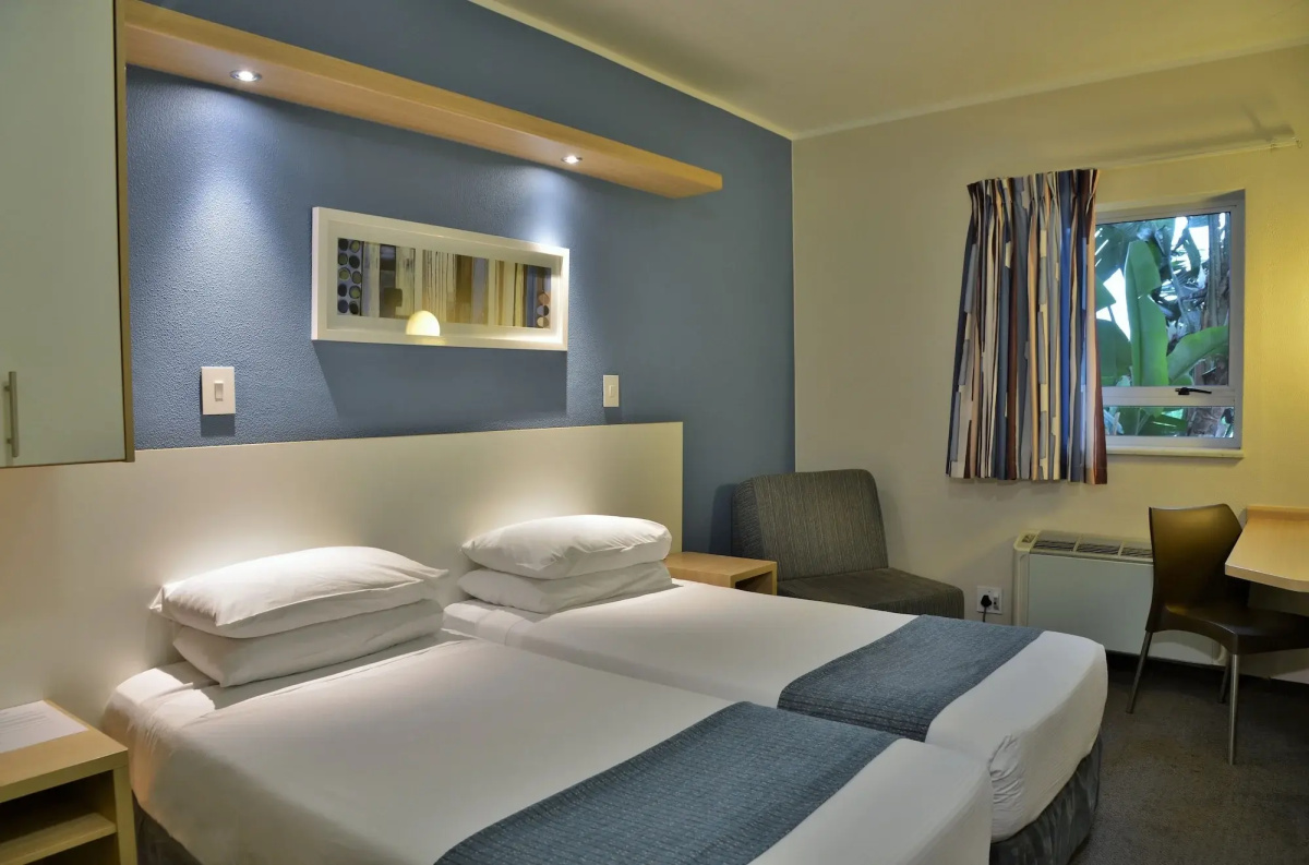 Road Lodge Cape Town International Airport