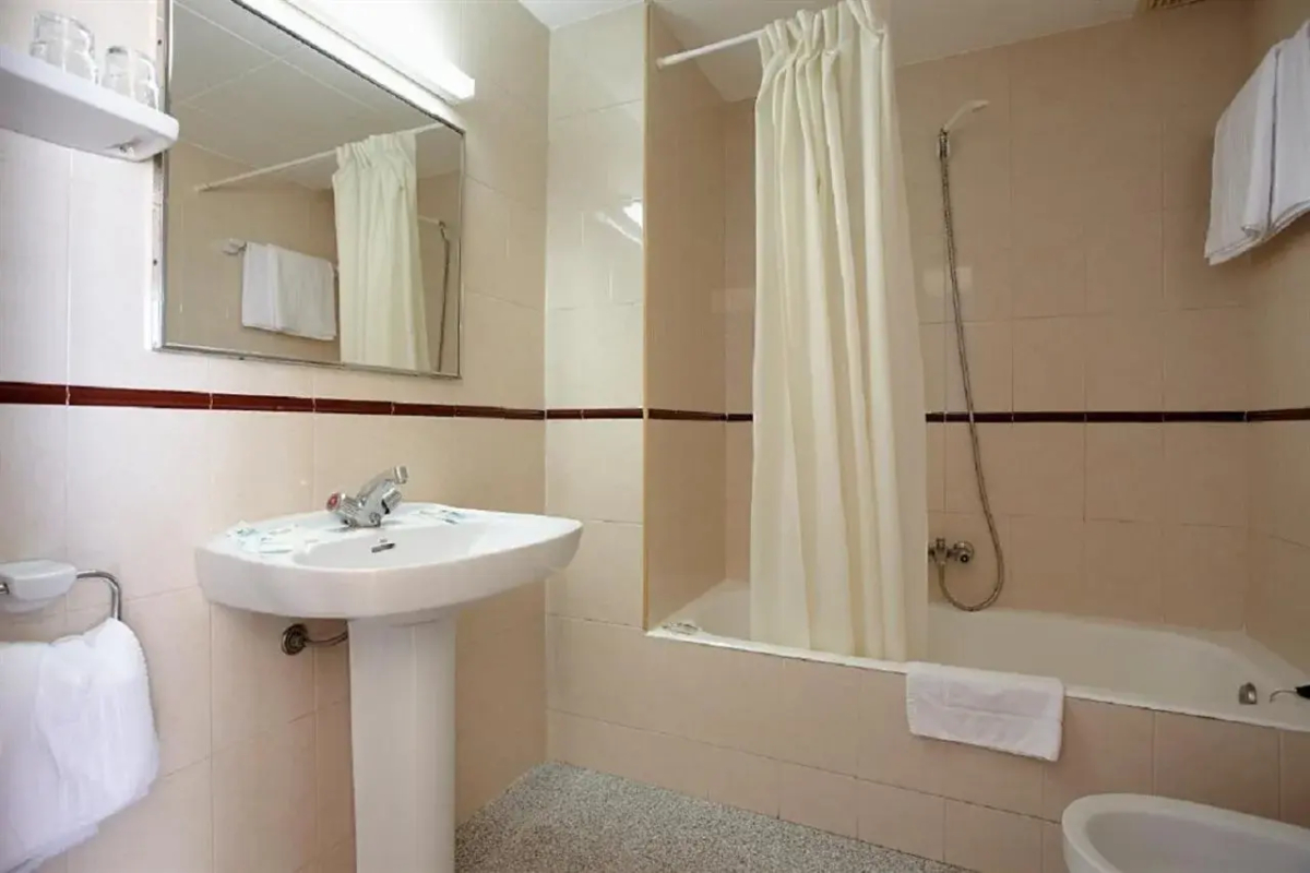 Отель Ibersol Hotel Sorra d'Or