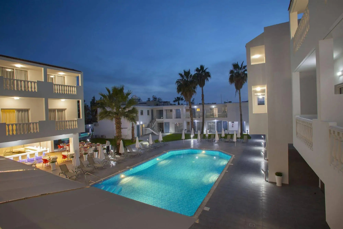 Princessa Vera Hotel Apartments