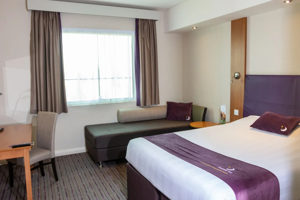 Premier Inn Abu Dhabi Airport (Business Park)