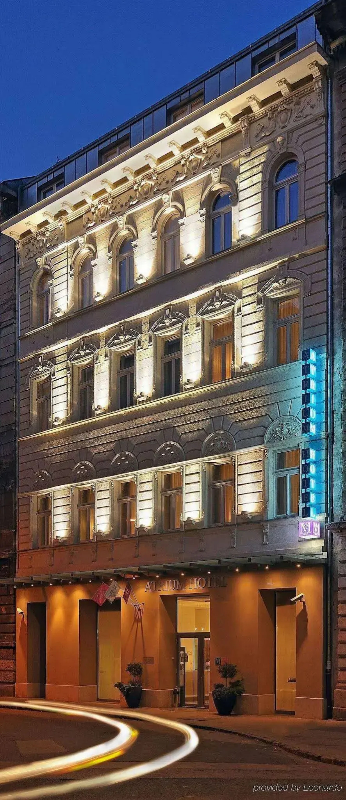 Atrium Fashion Hotel