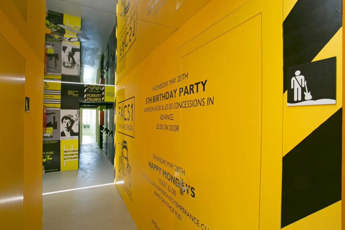 Sant Jordi Hostels Rock Palace