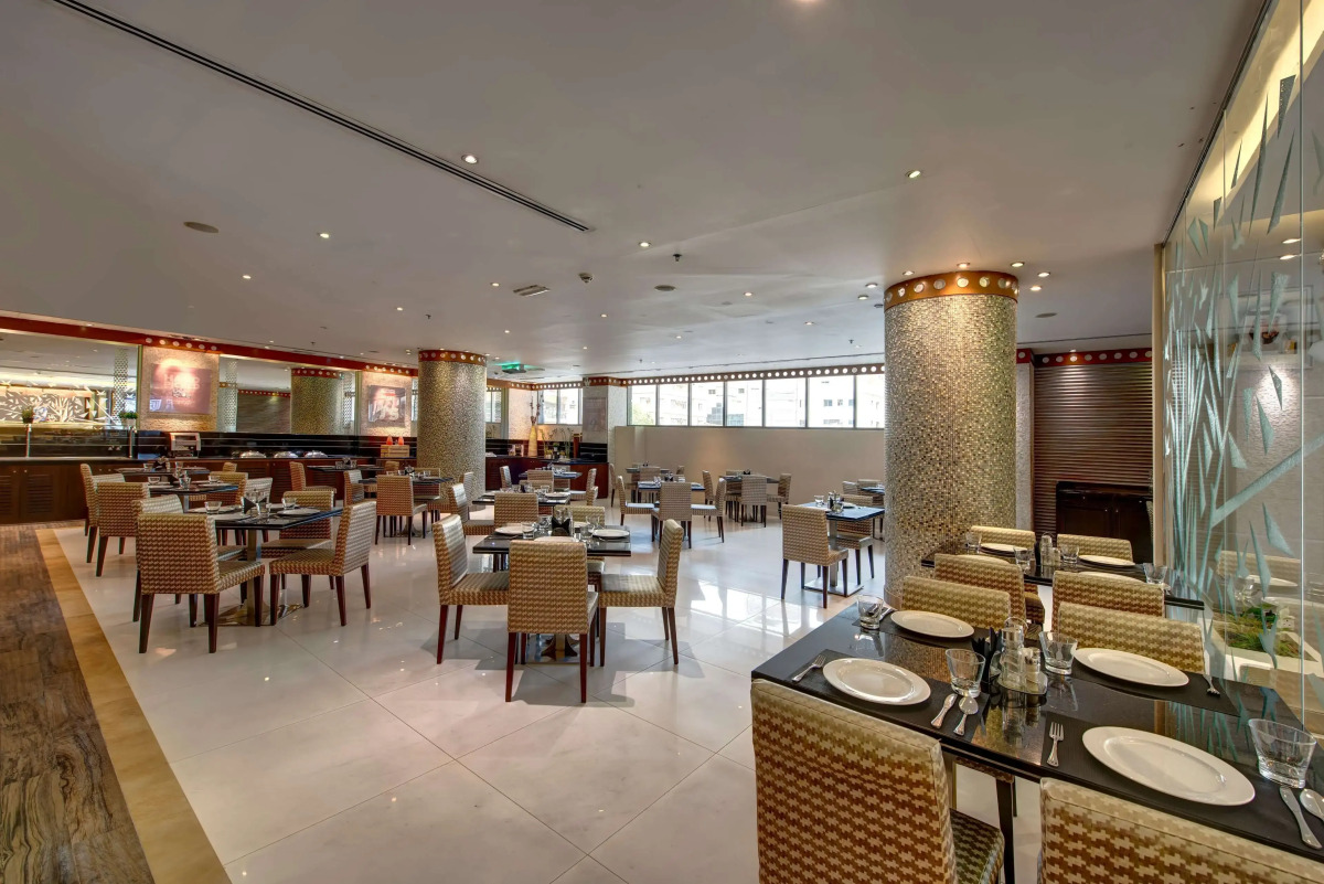 Howard Johnson Plaza By Wyndham Dubai Deira