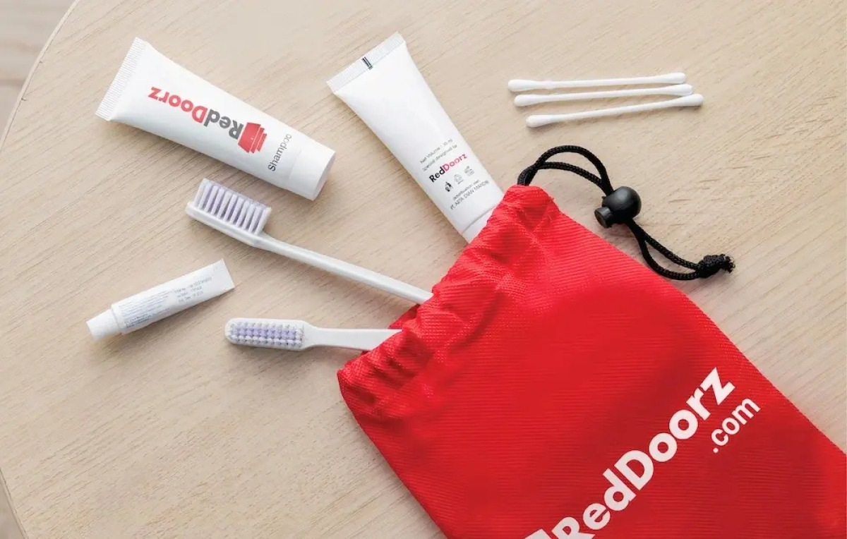 RedDoorz Near Tan Dinh Market 3