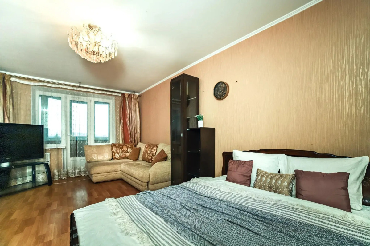 Апартаменты на улице Луначарского 1