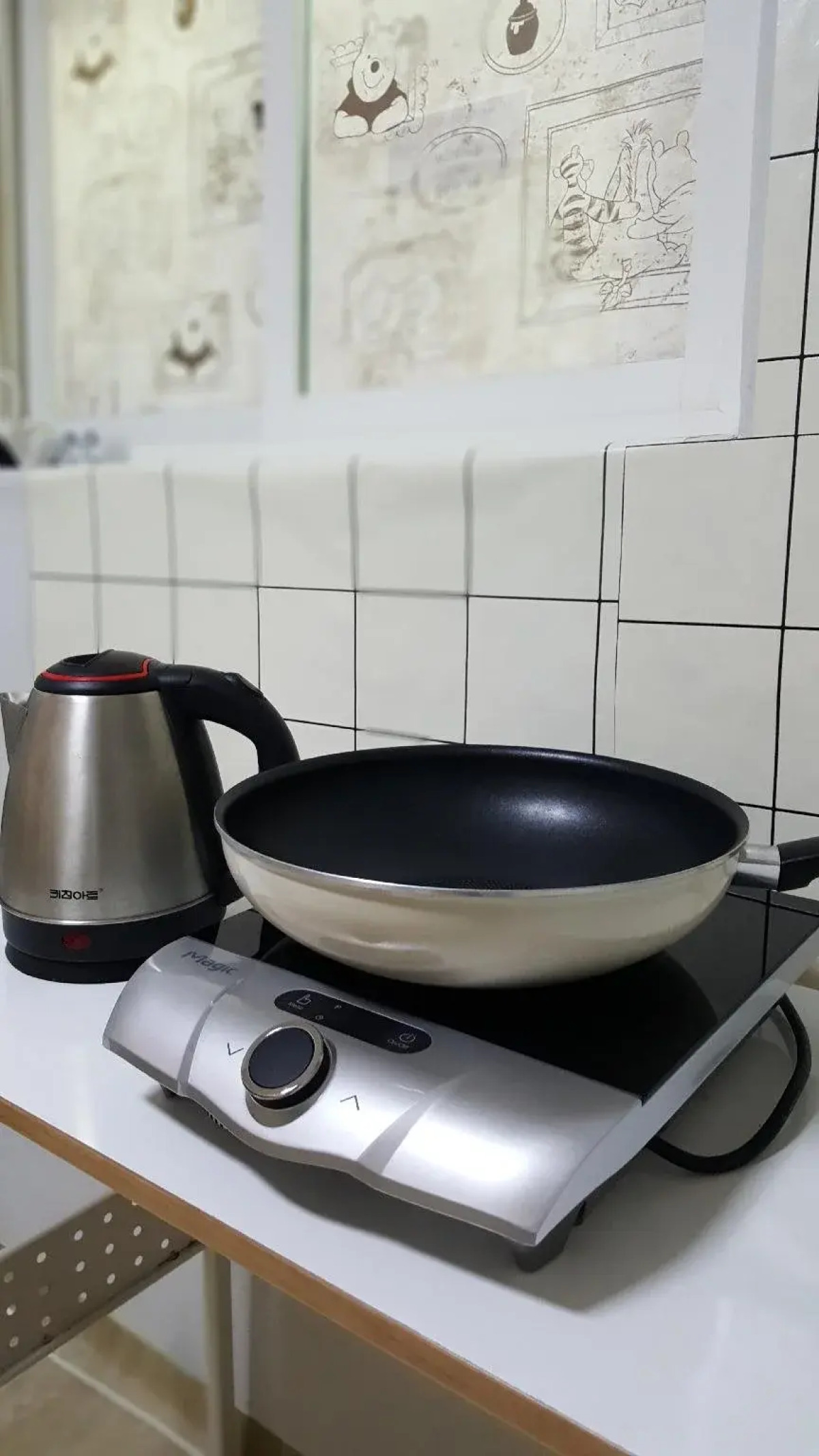 Dongdaemun Neighbors