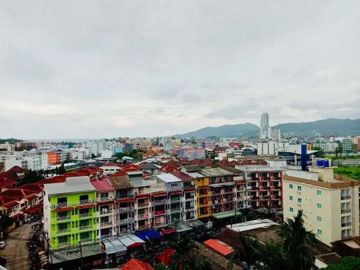 Jiraporn Hill Resort