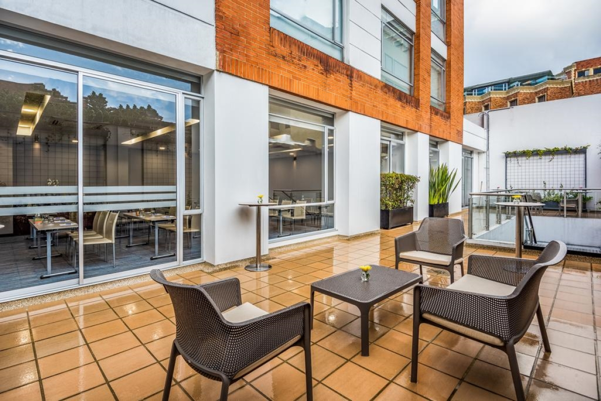 NH Bratislava Gate One