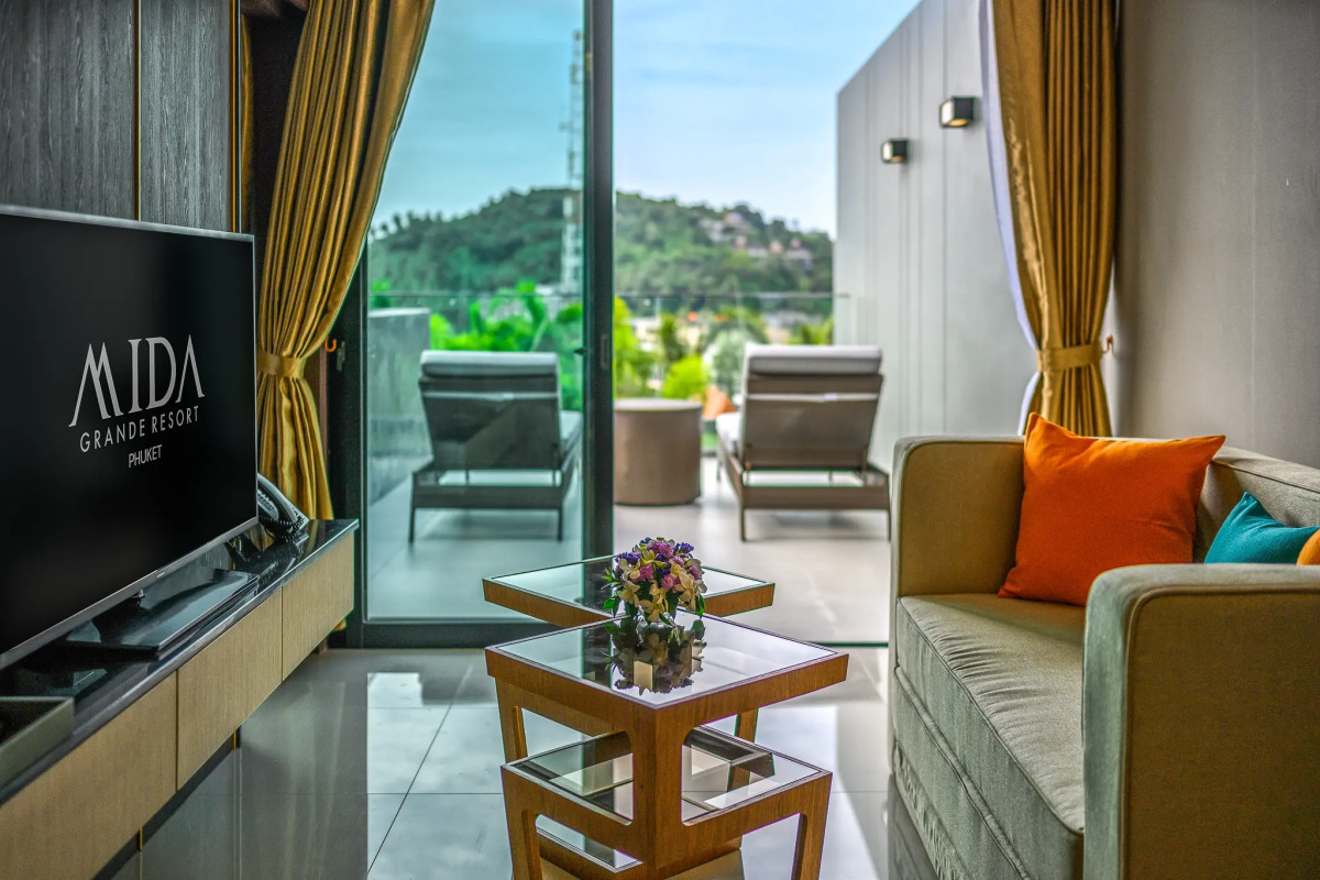 Курортный отель MIDA Grande Resort Phuket