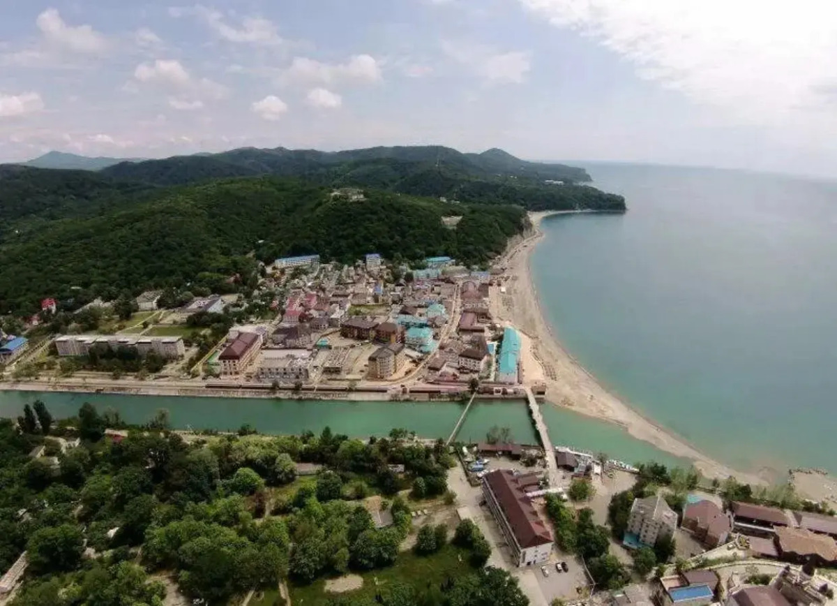 Отель на море Парус