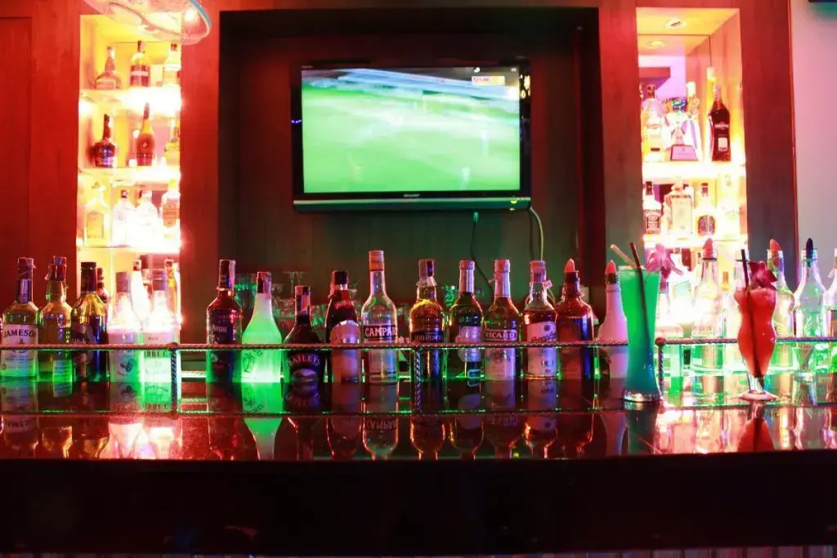 Patong Hemingway's Hotel