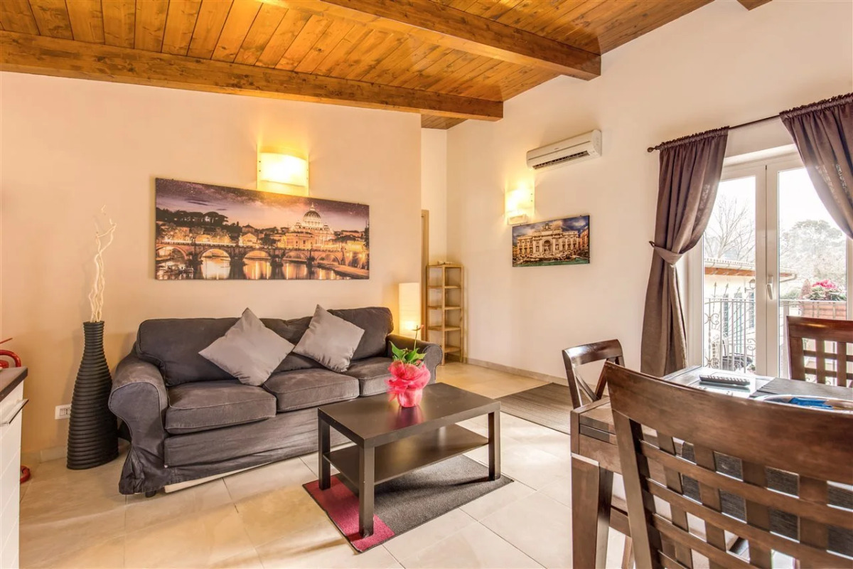 Aurelia Vatican Apartments