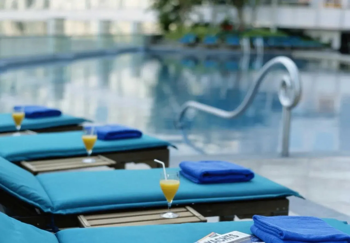 Harbour Plaza Metropolis