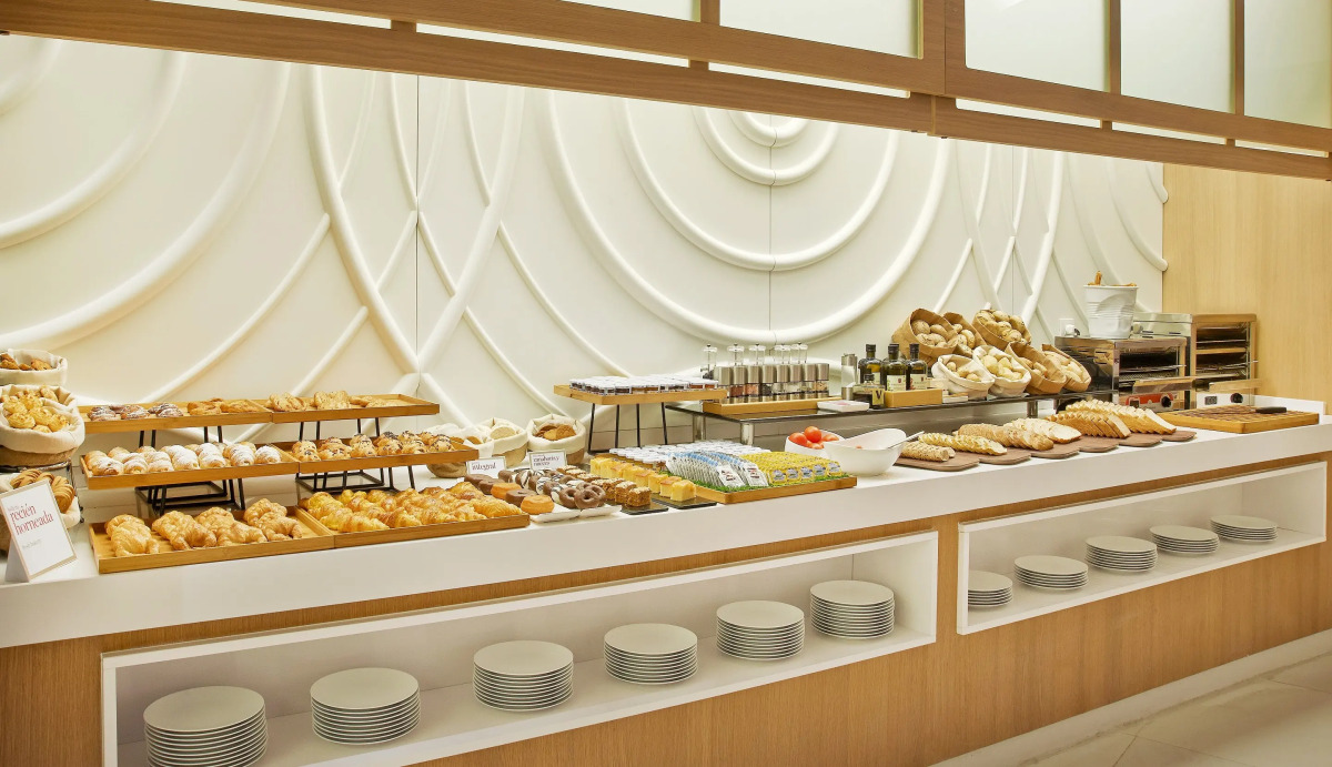 Отель NH Collection Barcelona Gran Calderón