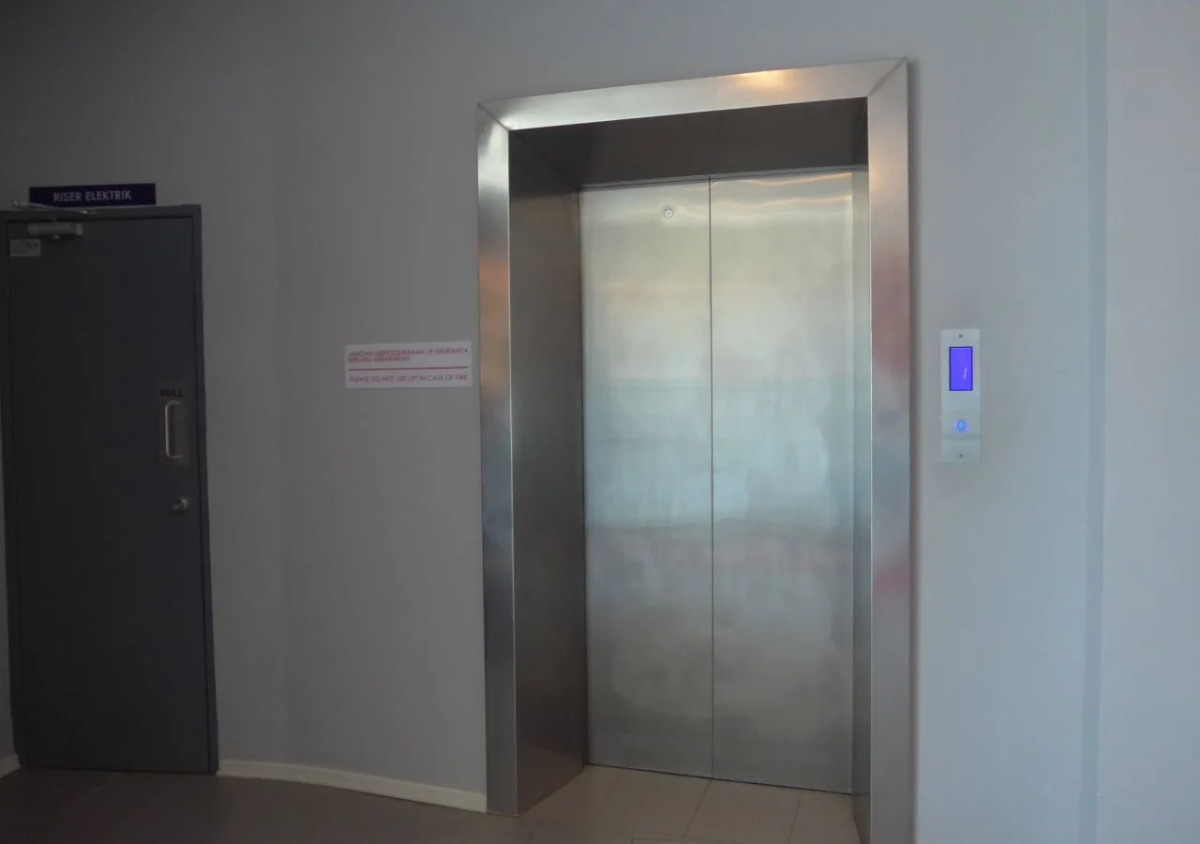 Cenang Plaza Beach Hotel