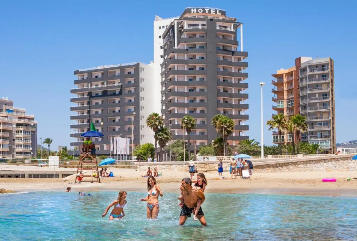 Port Europa Hotel