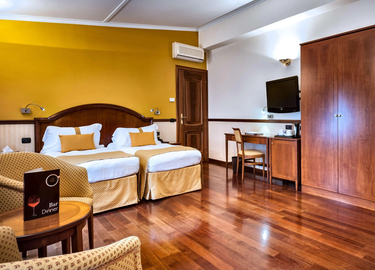 World Hotel Casati 18