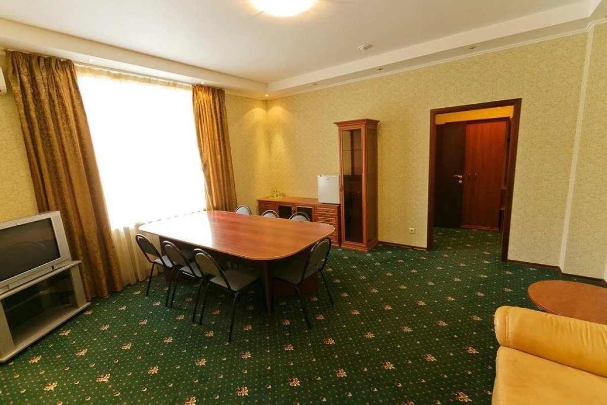 Business Hotel Irbis