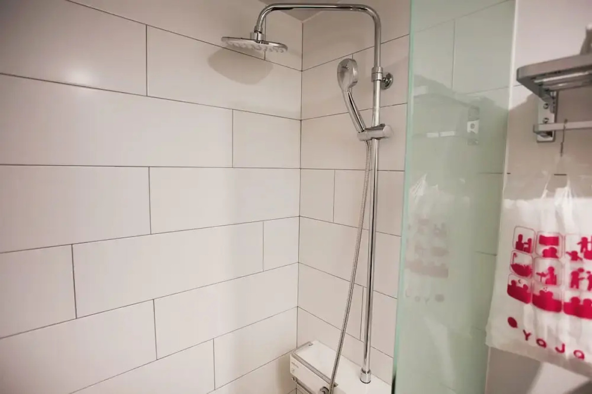 Yaja Gangnam Nonhyeon