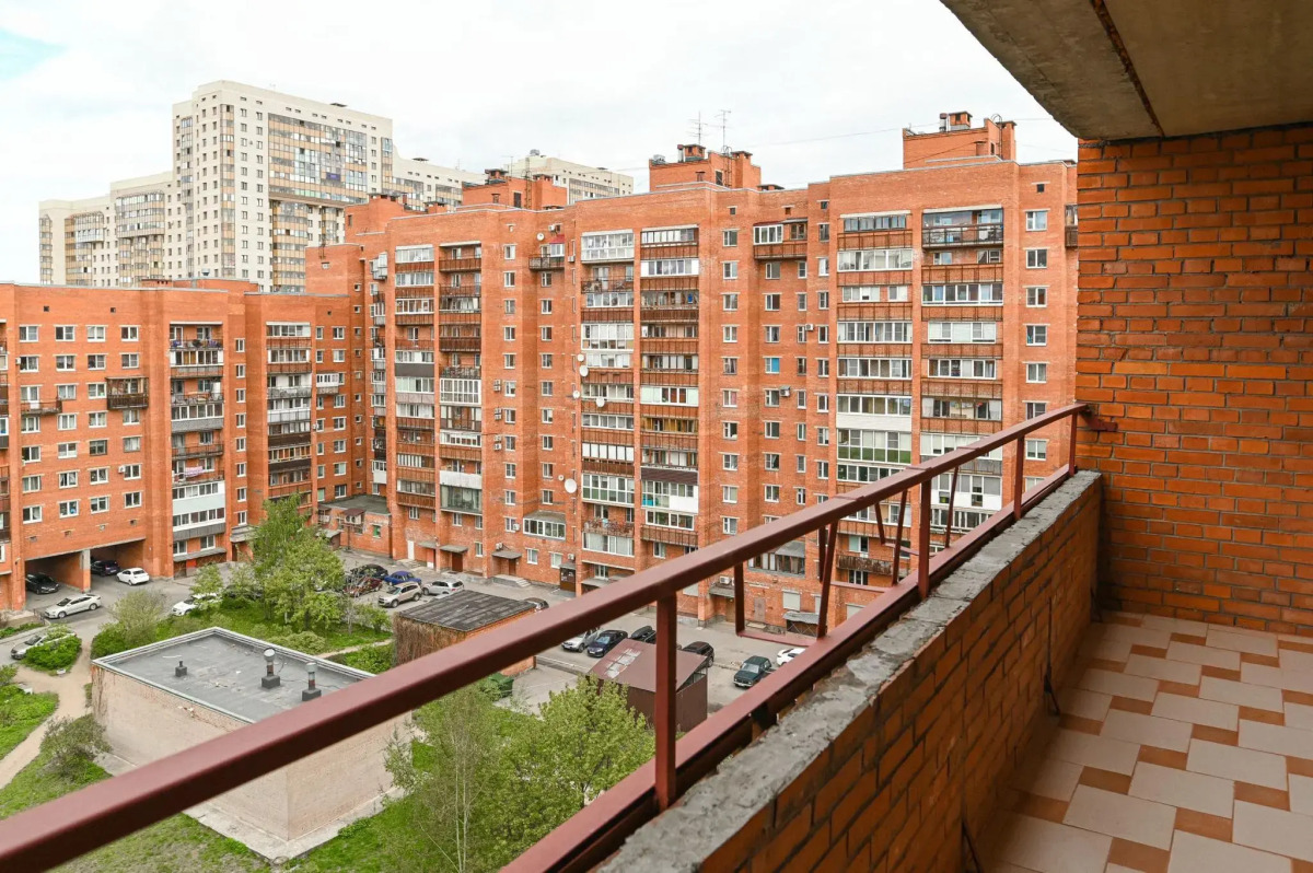 Апартаменты на улице Бутлерова 13