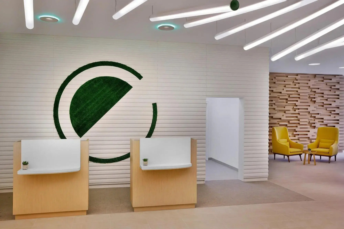 Element Al Mina, Dubai