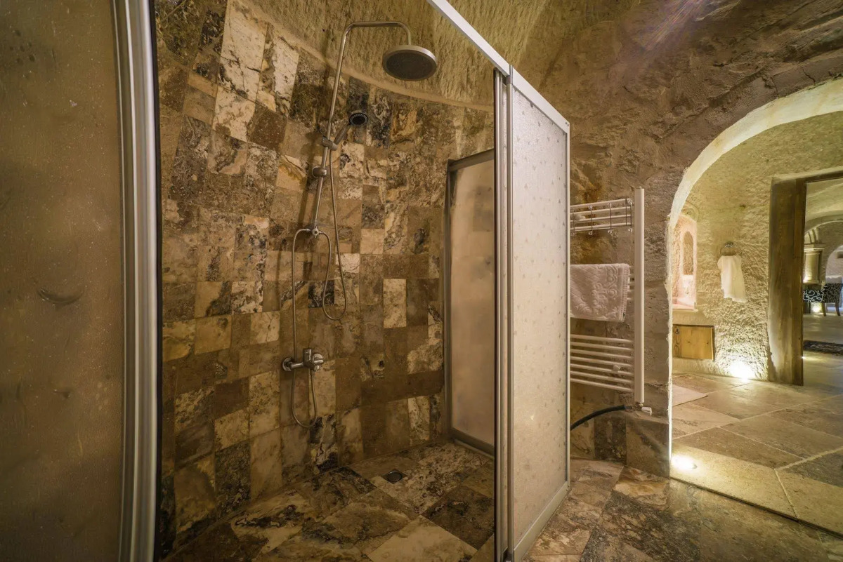 The Village Cave Hotel