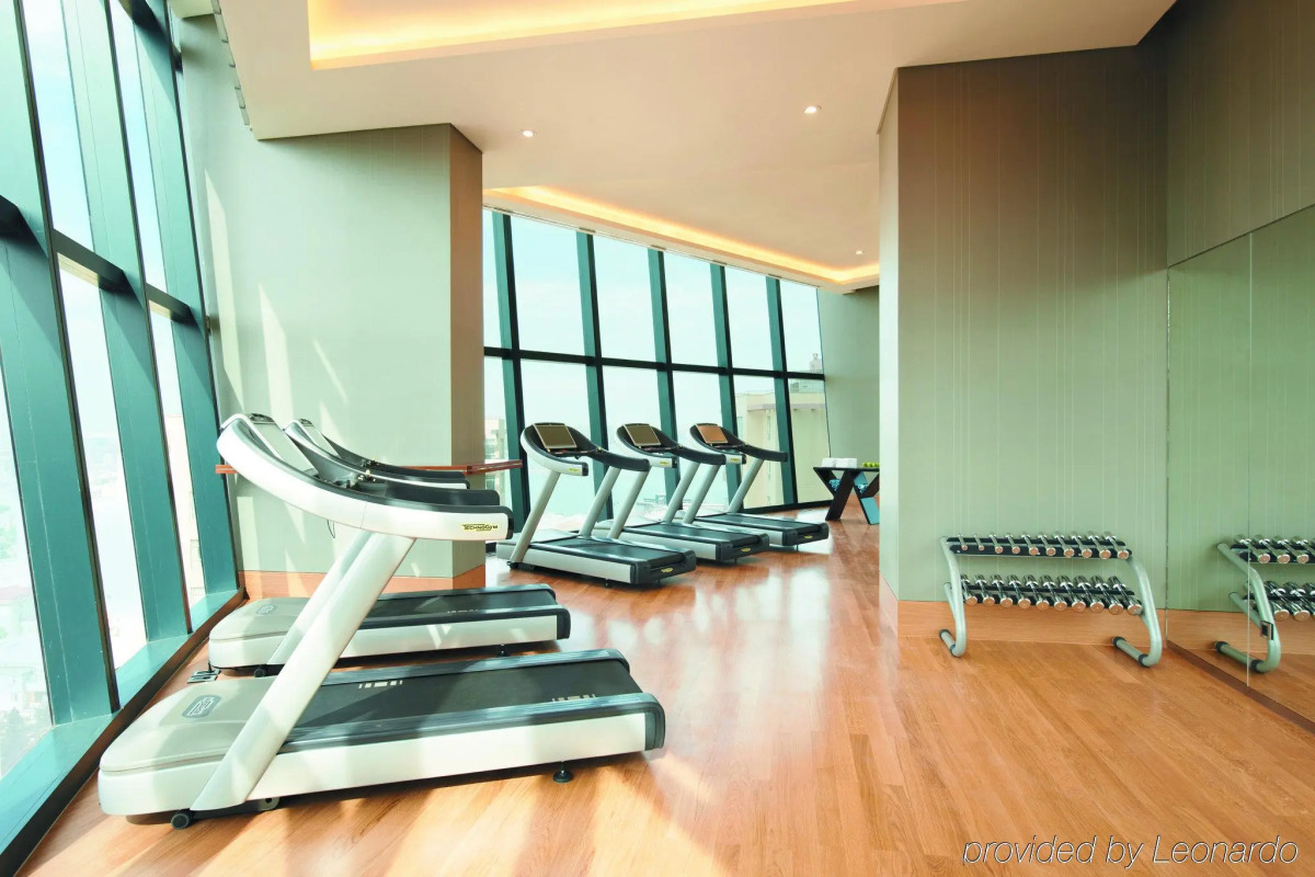 Отель Fairmont Baku at the Flame Towers