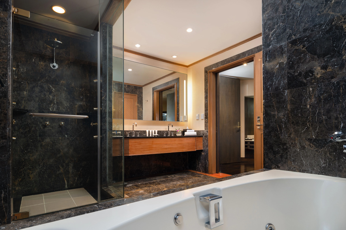 Crowne Plaza Bangkok Lumpini Park by IHG