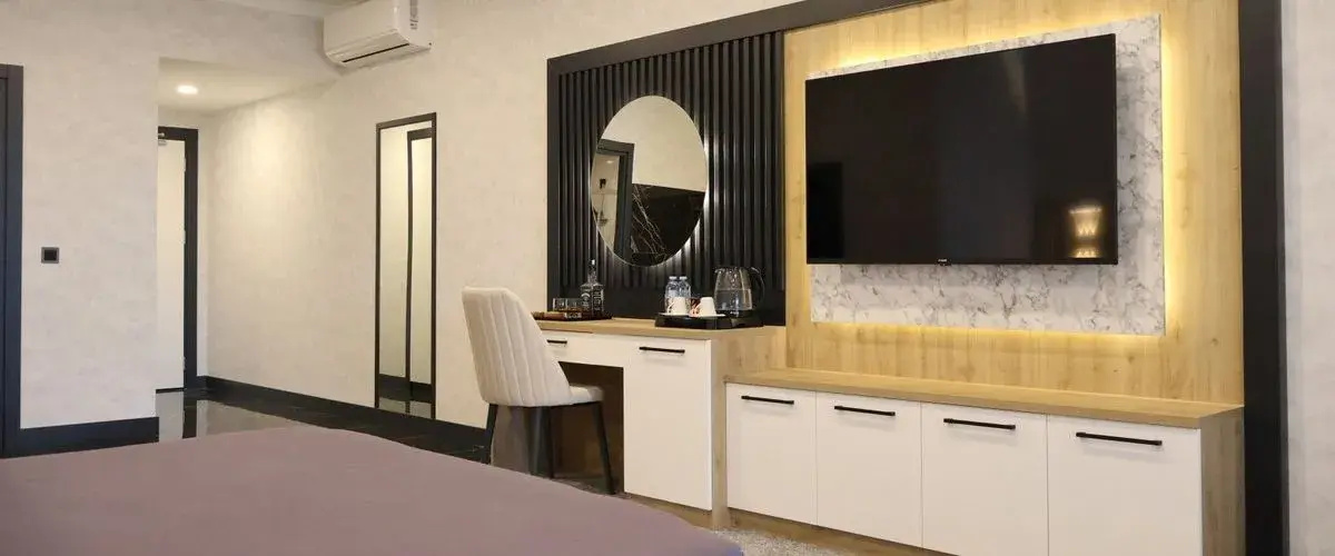Home Plus Hotel