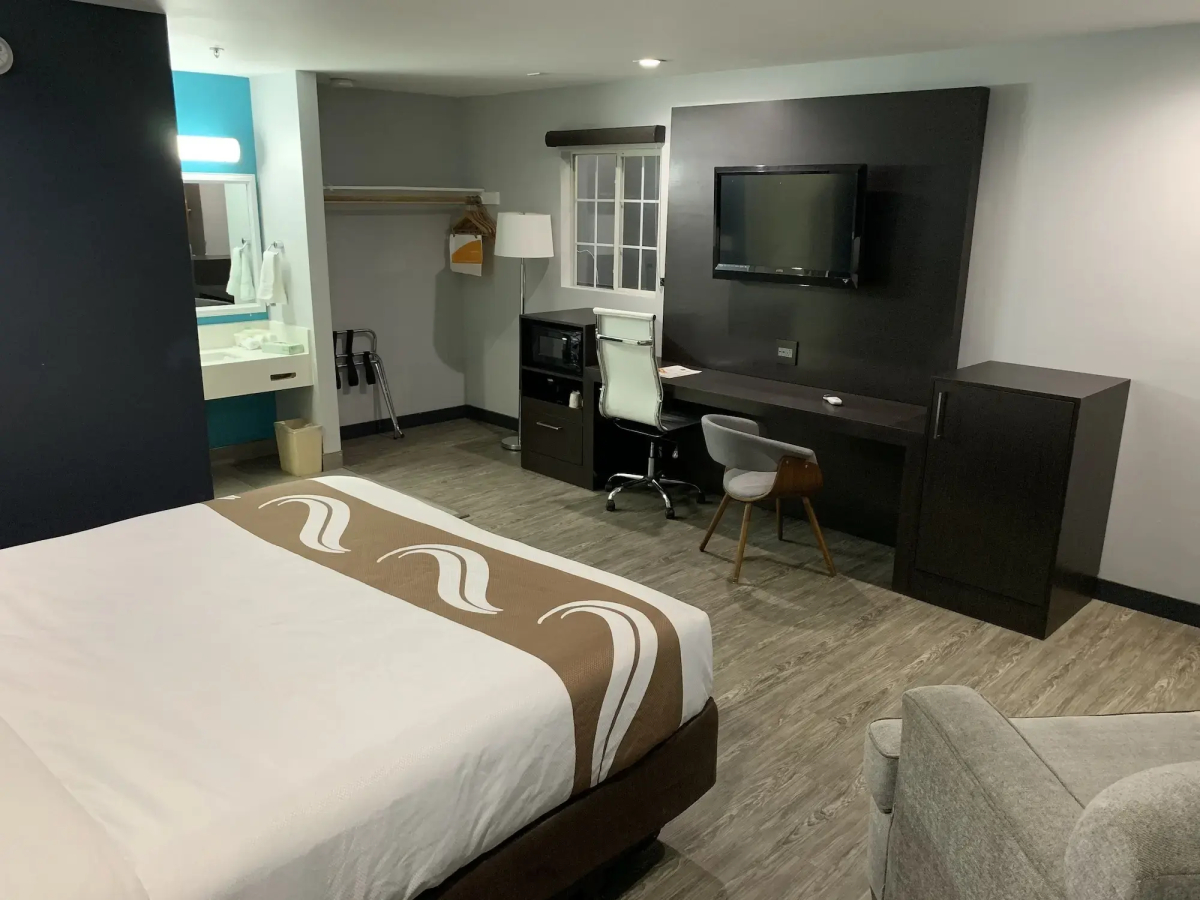 Quality Inn Near Hollywood Walk of Fame