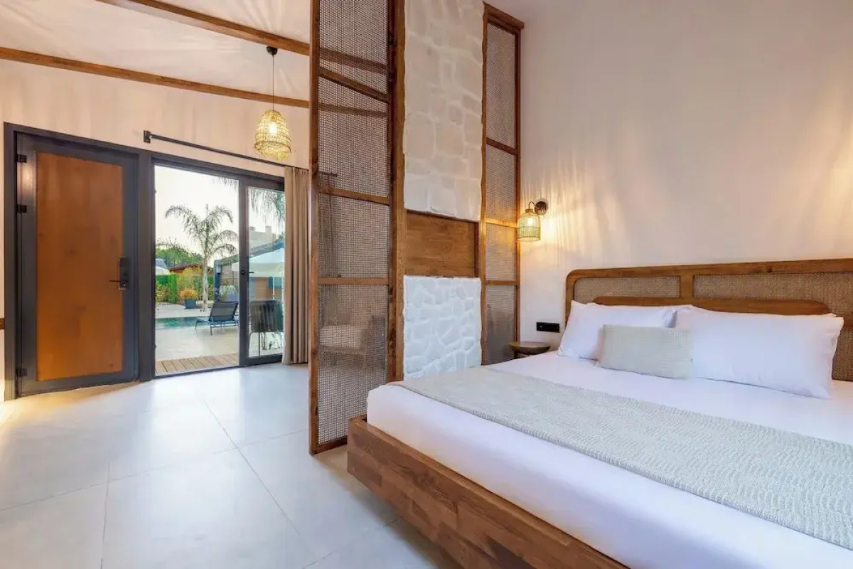 Rota Kilidonia Karaöz Suites&Villas